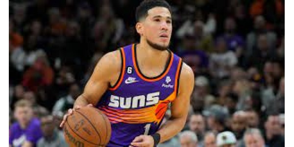Devin Booker ude i flere uger med skade